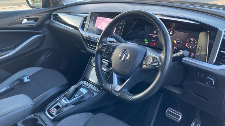 Vauxhall Grandland 1.6 Hybrid GS Line 5dr Auto Hatchback